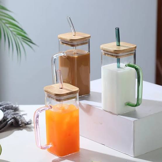 Premium 400ml Glass Mug with Bamboo Lid & Glass Straw